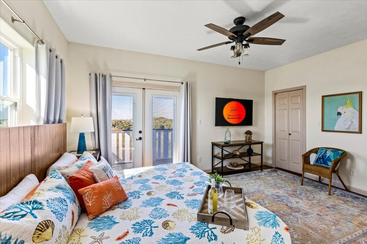 Holiday home You're My Bay, Blue,walk2bch,wifi,outdoorshwr,west