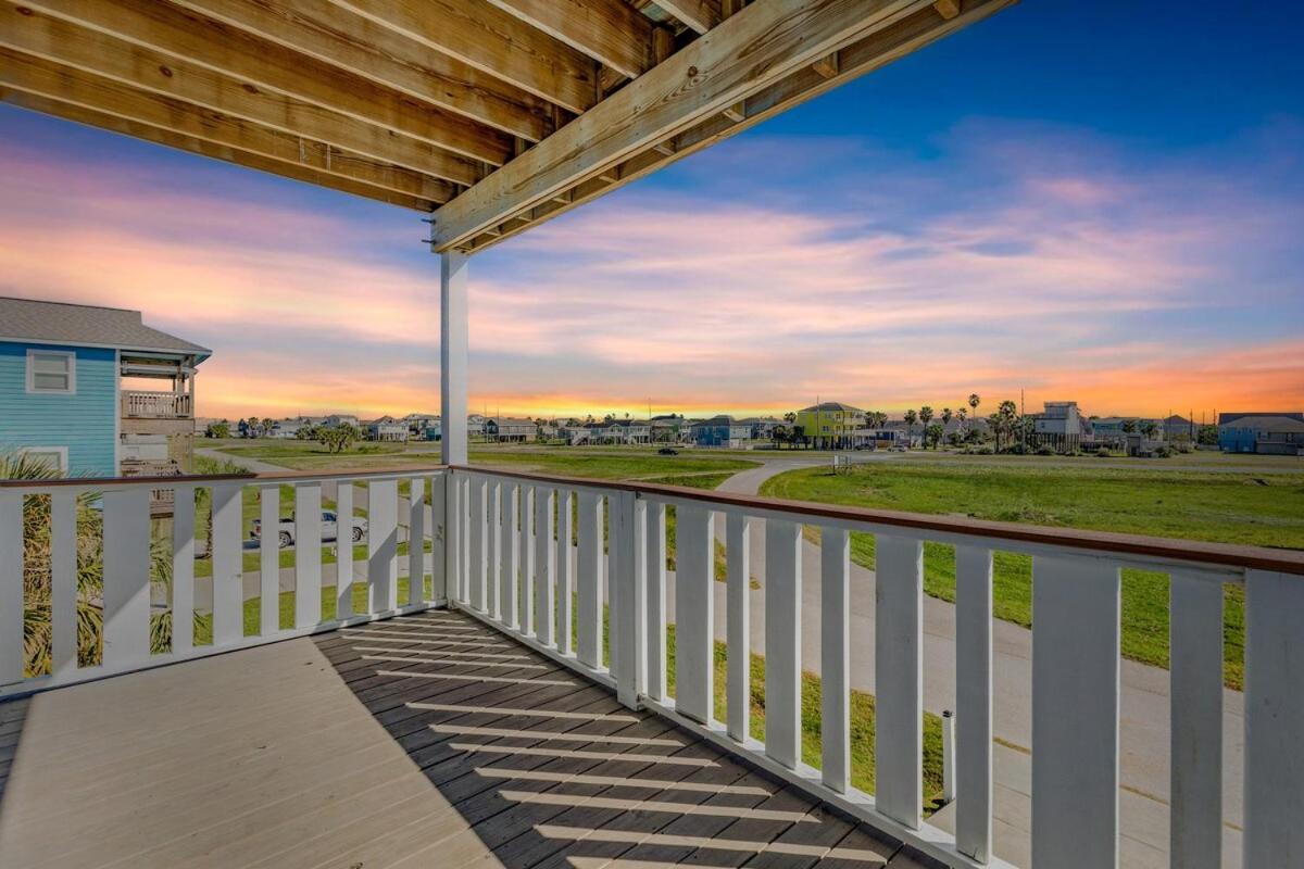 You're My Bay, Blue,walk2bch,wifi,outdoorshwr,west Holiday home