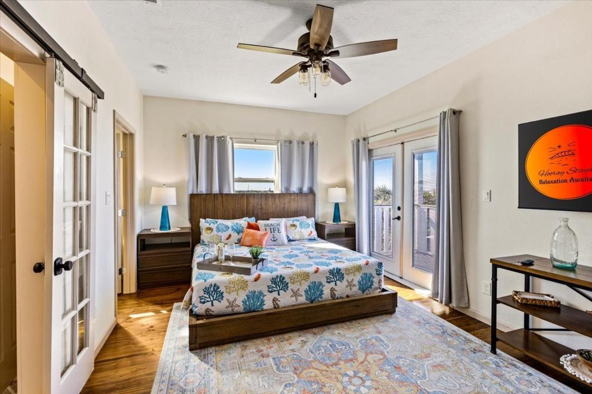 Holiday home You're My Bay, Blue,walk2bch,wifi,outdoorshwr,west *